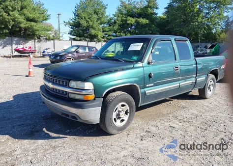 2001 Chevrolet Silverado 1500 Ls z USA, uszkodzony, nr VIN 2GCEK19V111307171